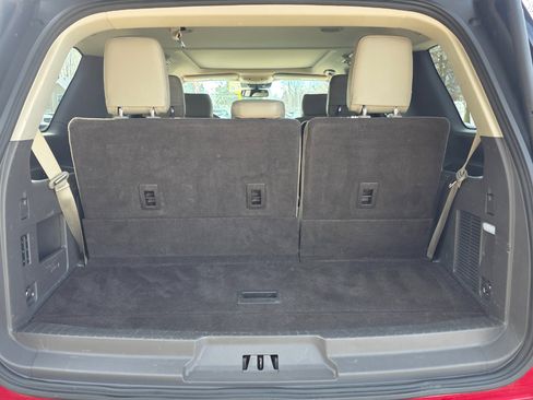 Used 2020 Ford Expedition Limited w/ Equipment Group 301A image 20