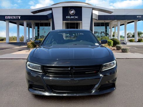 Used 2023 Dodge Charger SXT RWD image 4