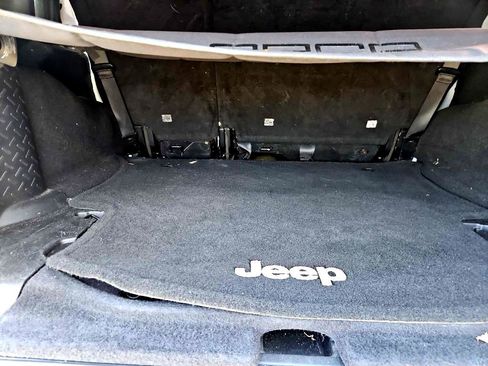 Used 2015 Jeep Wrangler Unlimited Sport w/ Quick Order Package 24S image 37