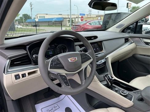 Certified 2022 Cadillac XT5 Premium Luxury image 49