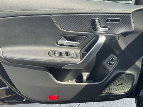 Used 2025 Mercedes-Benz CLA 250 4MATIC image 13