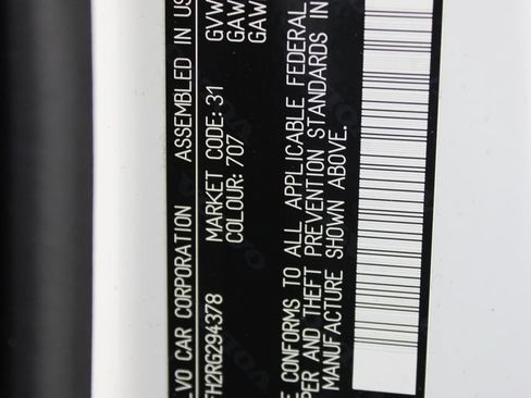 Certified 2024 Volvo S60 B5 Plus FWD image 33