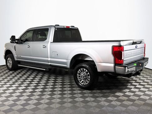 Used 2022 Ford F350 XLT w/ XLT Premium Package image 6
