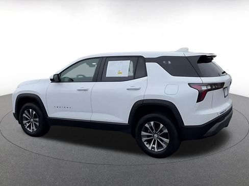 Used 2025 Chevrolet Equinox LT image 16