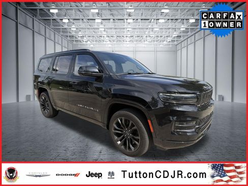 Used 2024 Jeep Grand Wagoneer Series III w/ Rear Seat Video Group 1 AWD/4WD image 1