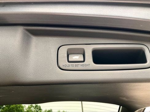 Used 2023 Honda CR-V EX-L image 35