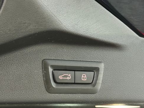 Certified 2024 BMW X5 xDrive40i w/ M Sport Package image 43