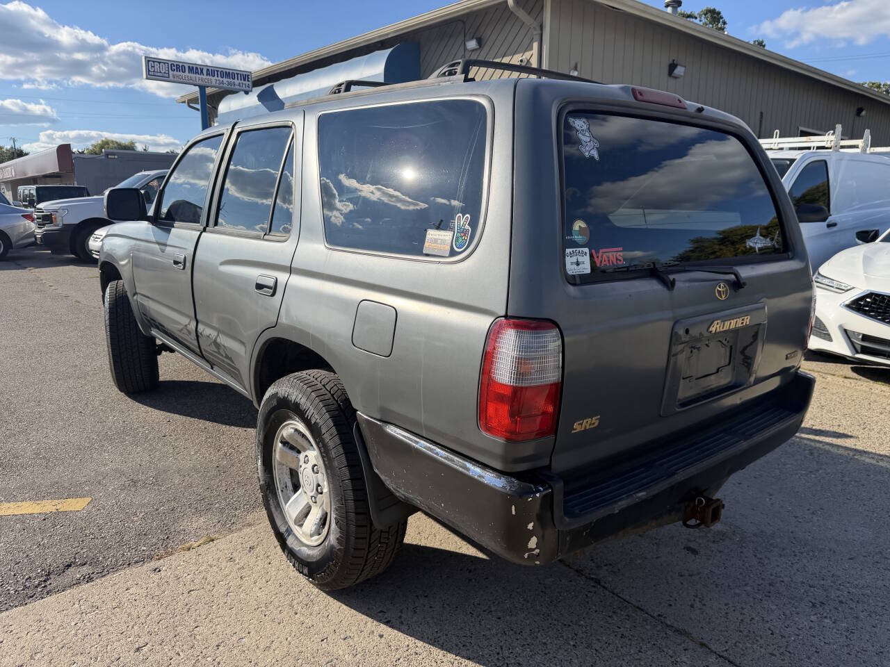 Used 1997 Toyota 4Runner SR5 w/ Sport Seat Pkg RWD image 28