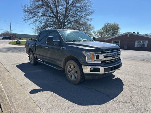 Used 2018 Ford F150 XLT w/ Equipment Group 302A Luxury image 2