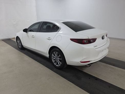 Used 2025 MAZDA MAZDA3 s FWD image 4