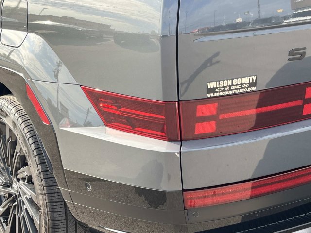 Certified 2025 Hyundai Santa Fe Calligraphy FWD image 10