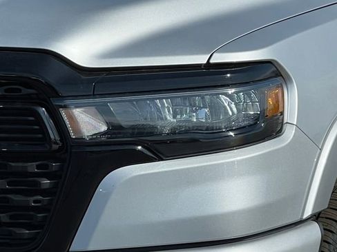 New 2026 RAM 1500 4x4 Crew Cab image 38