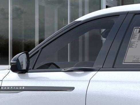 New 2025 Lincoln Nautilus Premier w/ Jet Appearance Package image 20
