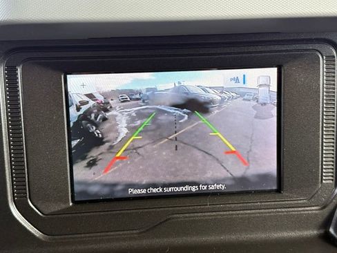 Used 2021 Ford Bronco Badlands image 11