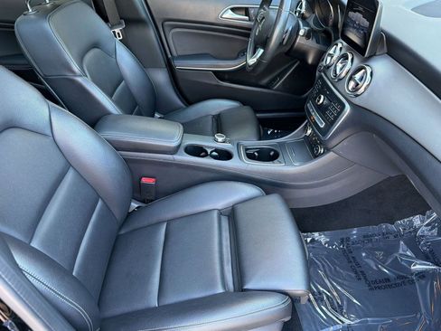 Used 2019 Mercedes-Benz GLA 250 image 27