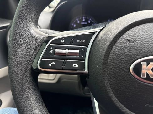 Used 2021 Kia Forte LXS FWD image 18