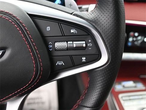 Used 2025 Genesis GV70 2.5T w/ Sport Prestige Package image 14