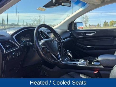 Used 2015 Ford Edge Titanium w/ Equipment Group 302A AWD/4WD image 9