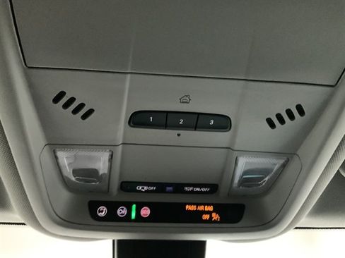 Used 2020 Chevrolet Equinox Premier AWD/4WD image 44