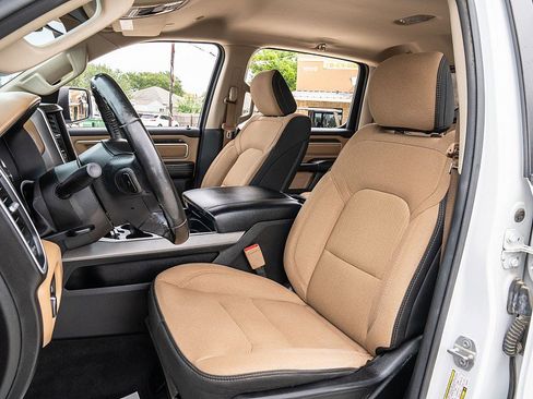 Used 2020 RAM 1500 Lone Star RWD image 14