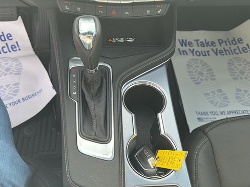 Used 2025 Cadillac CT4 Premium Luxury image 12