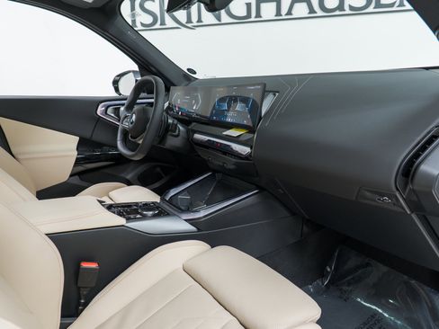 New 2026 BMW X3 xDrive30 w/ Premium Package image 21