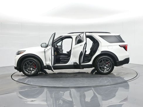 New 2025 Ford Explorer ST w/ Sun And Sound Package image 35