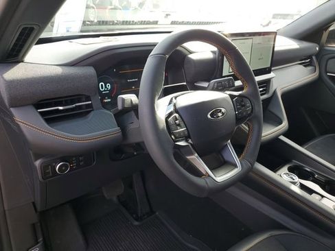 New 2026 Ford Explorer Tremor w/ Tremor Convenience Package image 19