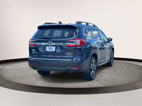 Certified 2025 Subaru Ascent Touring AWD/4WD image 4