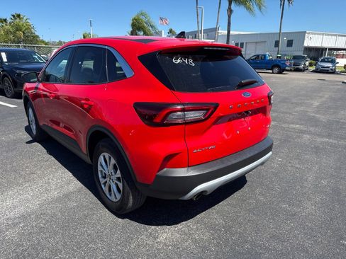 Used 2024 Ford Escape Active AWD/4WD image 5