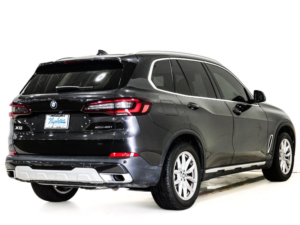 Used 2022 BMW X5 xDrive40i w/ Premium Package AWD/4WD image 7