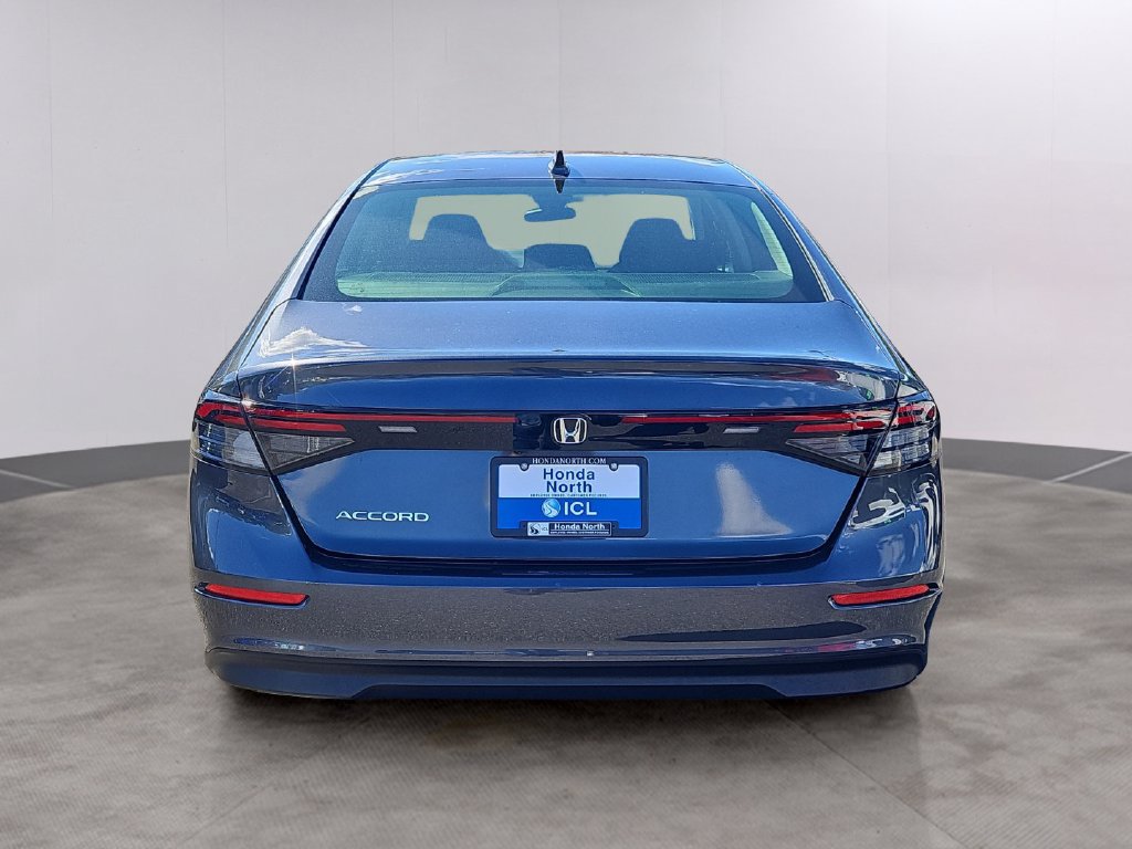 Certified 2025 Honda Accord LX image 5