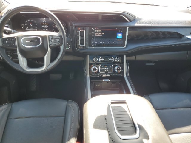 Used 2022 GMC Yukon Denali w/ Denali Premium Package AWD/4WD image 28