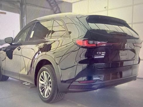 Used 2024 MAZDA CX-90 3.3 Turbo w/ Preferred Package AWD/4WD image 4
