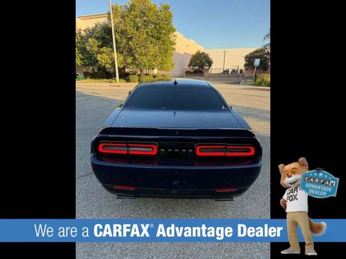 Used 2015 Dodge Challenger R/T Plus RWD image 7
