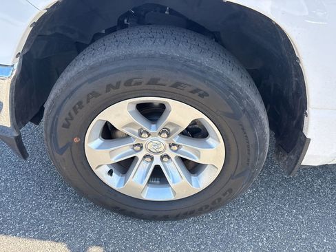 Used 2023 RAM 1500 Laramie image 11