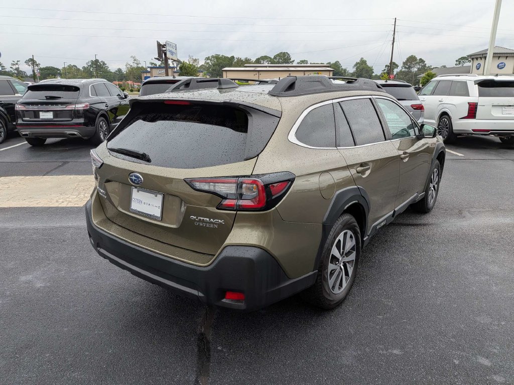 Certified 2025 Subaru Outback Premium AWD/4WD image 5