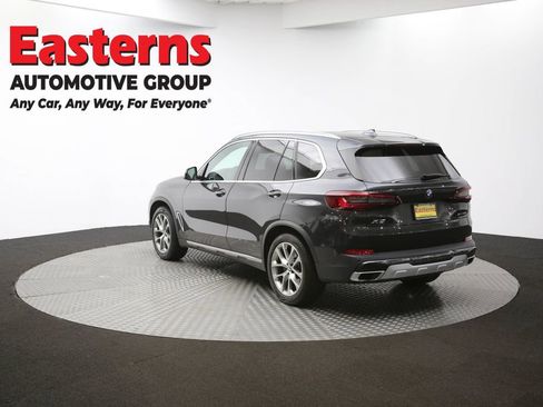 Used 2022 BMW X5 xDrive40i w/ Premium Package image 70