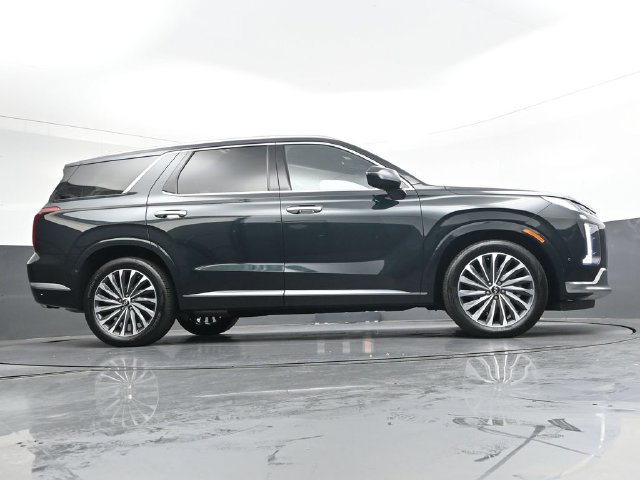Used 2025 Hyundai Palisade Calligraphy AWD/4WD image 32