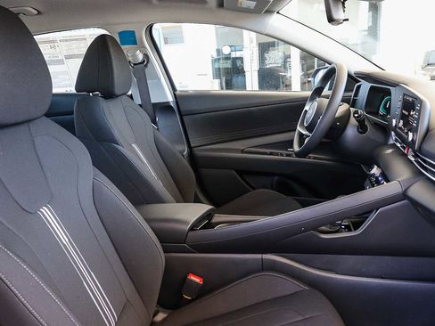 New 2026 Hyundai Elantra Blue image 26