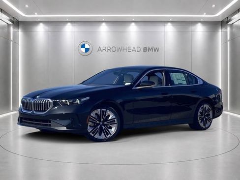 Used 2025 BMW 530i RWD image 24