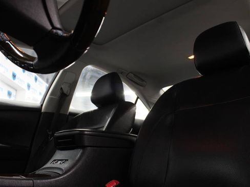 Used 2010 Lexus ES 350 FWD image 8