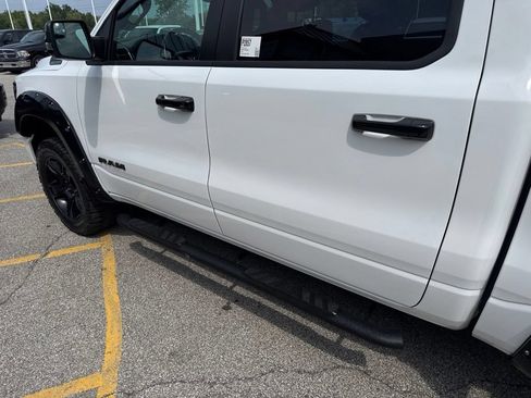 Used 2024 RAM 1500 Big Horn AWD/4WD image 16