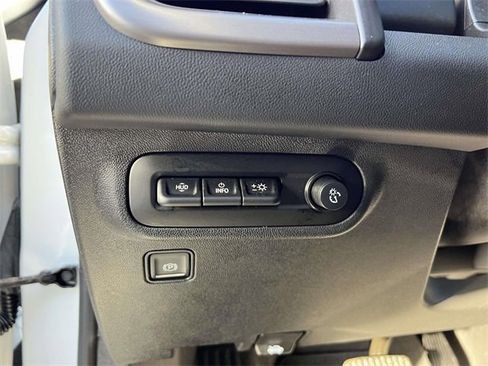 Certified 2022 GMC Terrain AT4 w/ Infotainment Package II image 21