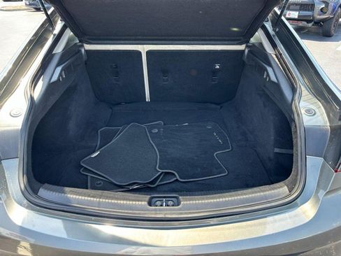 Used 2018 Buick Regal Preferred w/ Sights and Sounds Package FWD image 7