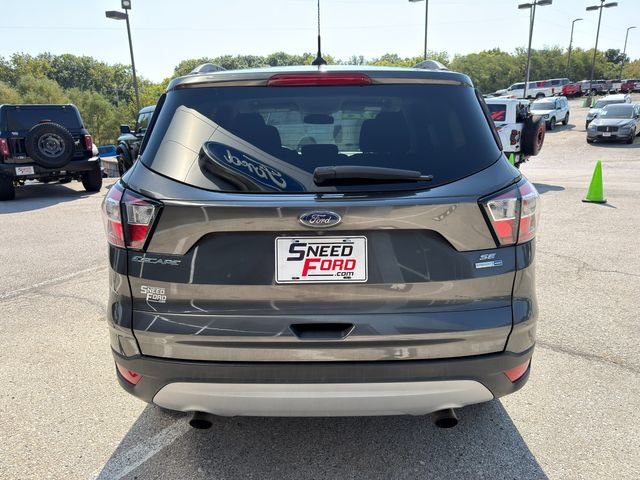 Used 2018 Ford Escape SE w/ Ford Safe & Smart Package AWD/4WD image 6