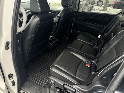 Used 2023 Honda Odyssey Elite image 17