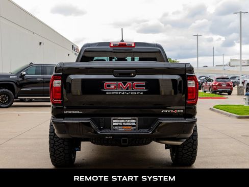 Used 2026 GMC Canyon AT4X AWD/4WD image 8