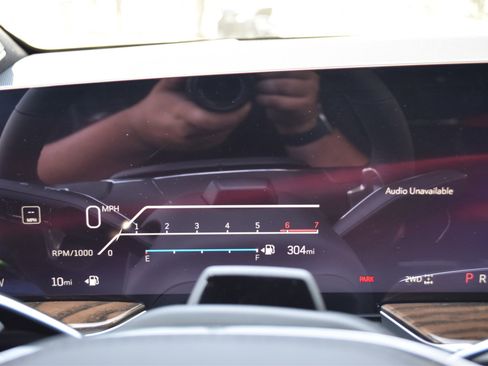 New 2025 Cadillac Escalade Premium Luxury Platinum w/ LPO, Floor Liner Package image 11