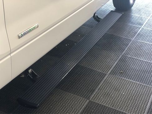 Used 2012 Ford F150 XLT w/ XLT Convenience Pkg RWD image 20